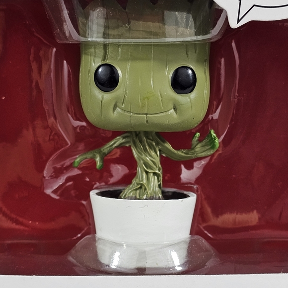 Hallmark Funko Pop Marvel GROOT Christmas Ornament - Picture 3 of 15